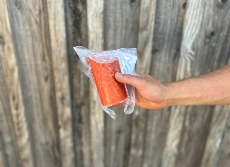 saucisson à l'ail fumé - Viande frais - Jardins de Garonne